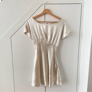 FREE PEOPLE | Satin Champagne coloured mini dress